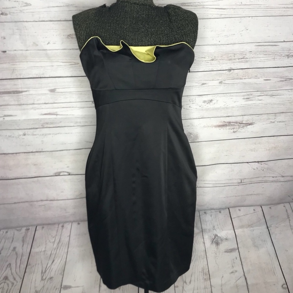 BCBGMaxAzaria Strapless Black Bodycon Dress E1-146